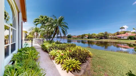 71 Cayman Place Palm Beach Gardens FL 33418