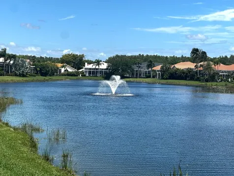 71 Cayman Place Palm Beach Gardens FL 33418