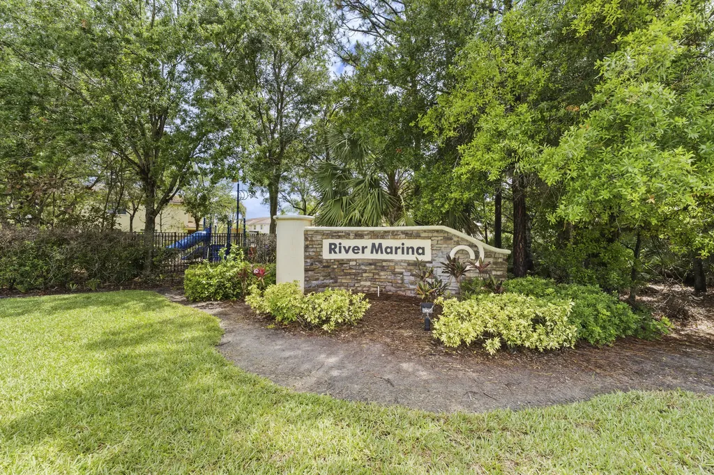 3051 SW Otter Lane Stuart FL 34997