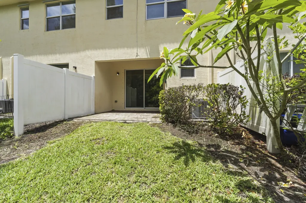 3051 SW Otter Lane Stuart FL 34997