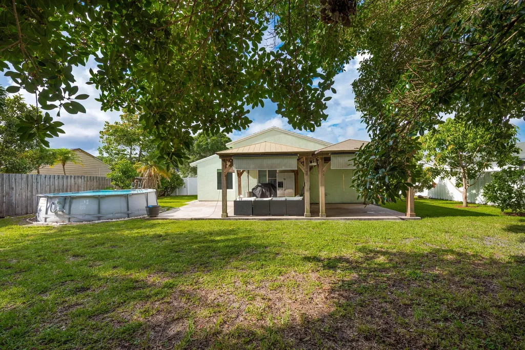 10117 Mikado Lane Royal Palm Beach FL 33411