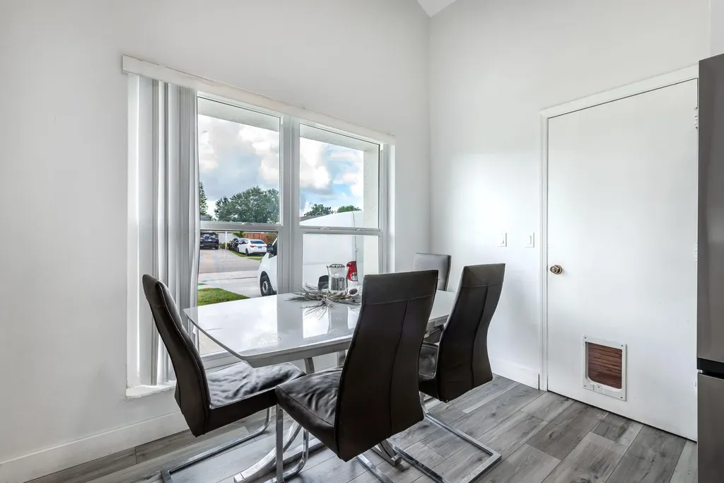 10117 Mikado Lane Royal Palm Beach FL 33411