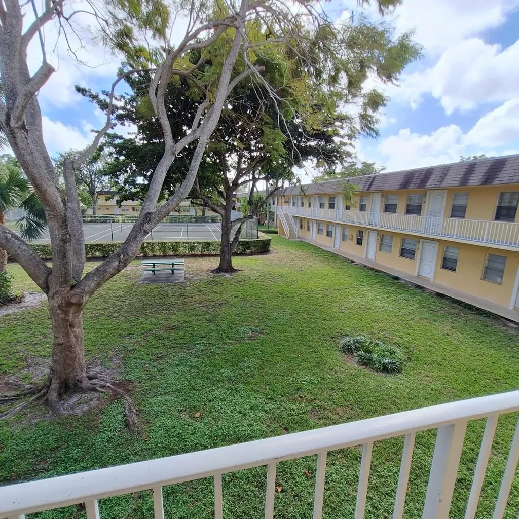 5192 NE 6th Avenue Fort Lauderdale FL 33334
