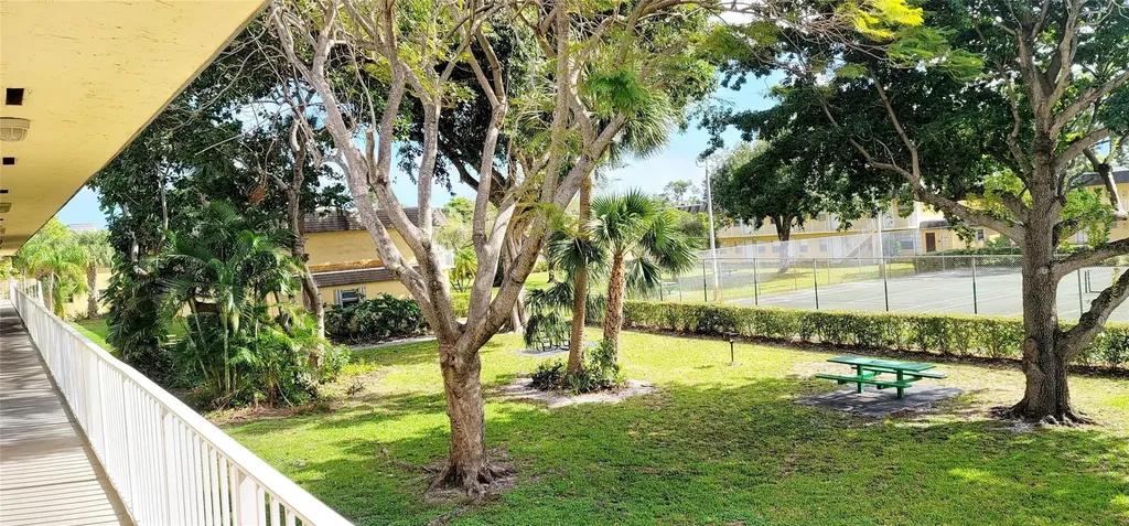 5192 NE 6th Avenue Fort Lauderdale FL 33334
