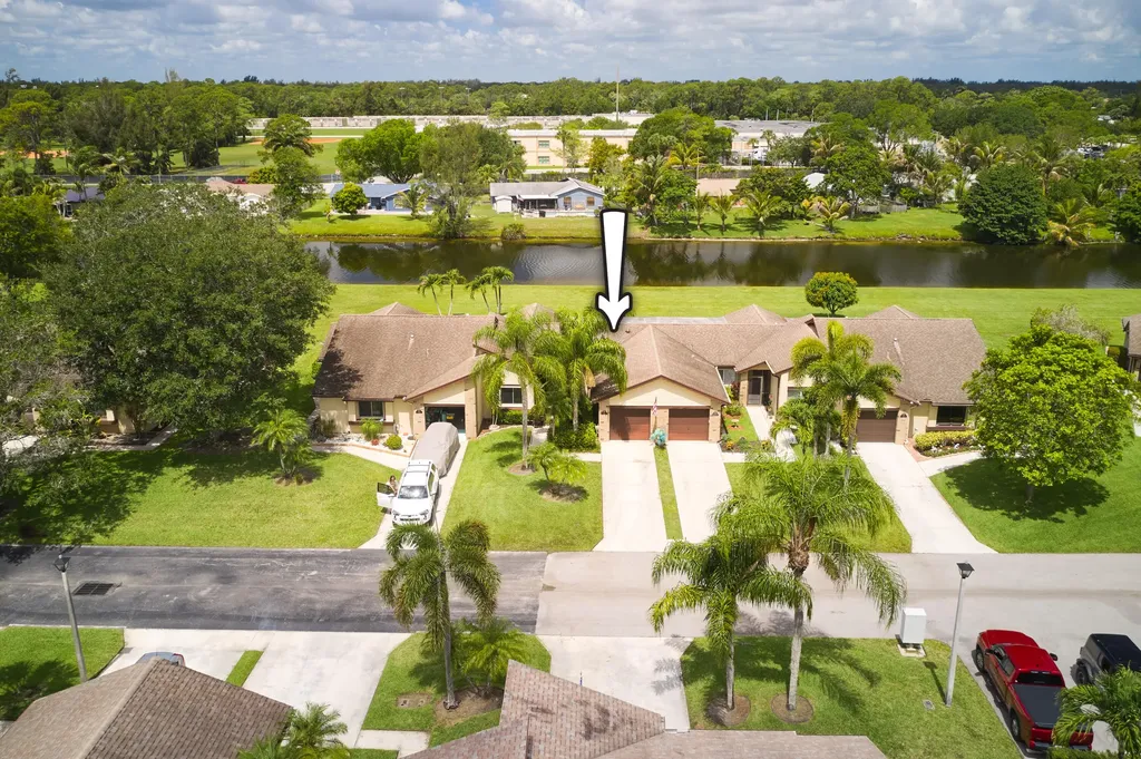 154 Ramblewood Circle Royal Palm Beach FL 33411