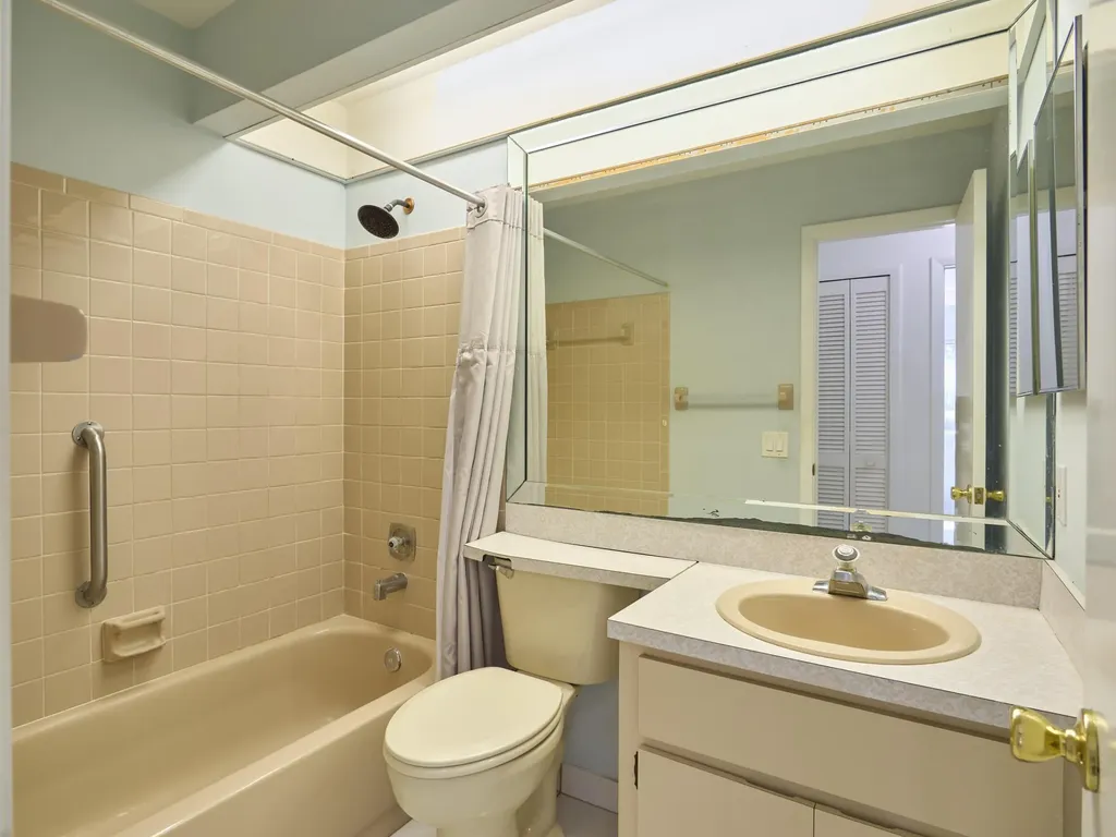 154 Ramblewood Circle Royal Palm Beach FL 33411