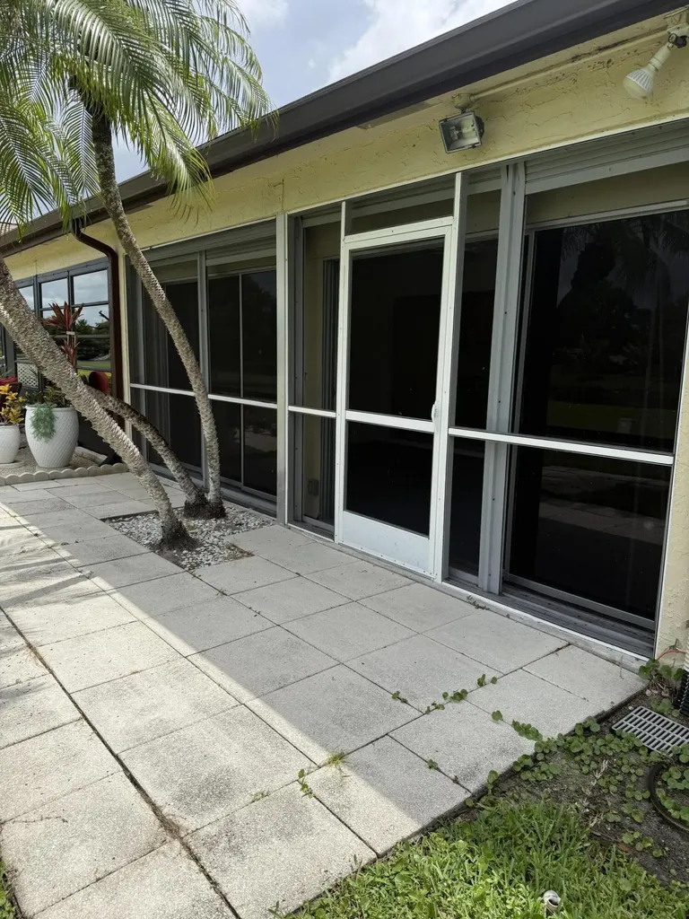 154 Ramblewood Circle Royal Palm Beach FL 33411