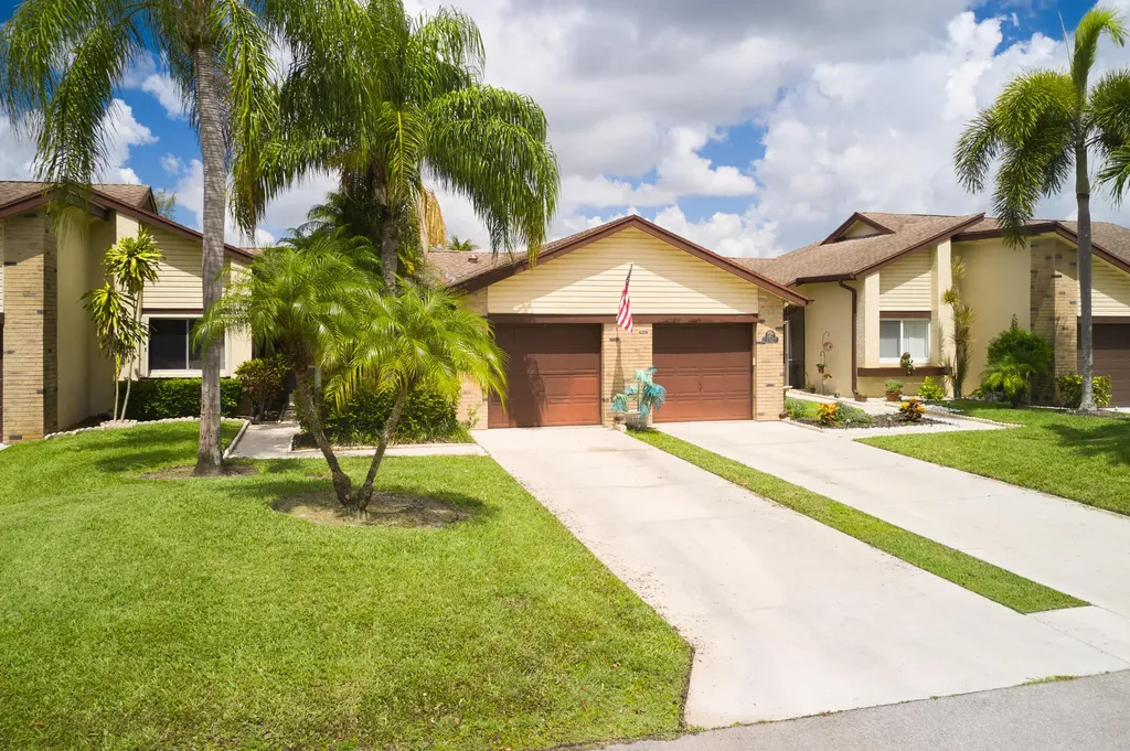 154 Ramblewood Circle Royal Palm Beach FL 33411