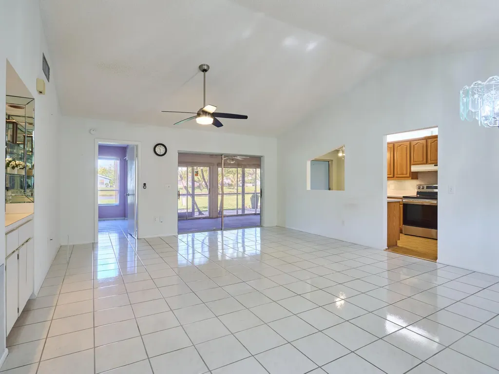 154 Ramblewood Circle Royal Palm Beach FL 33411