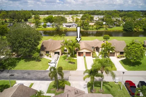 154 Ramblewood Circle Royal Palm Beach FL 33411