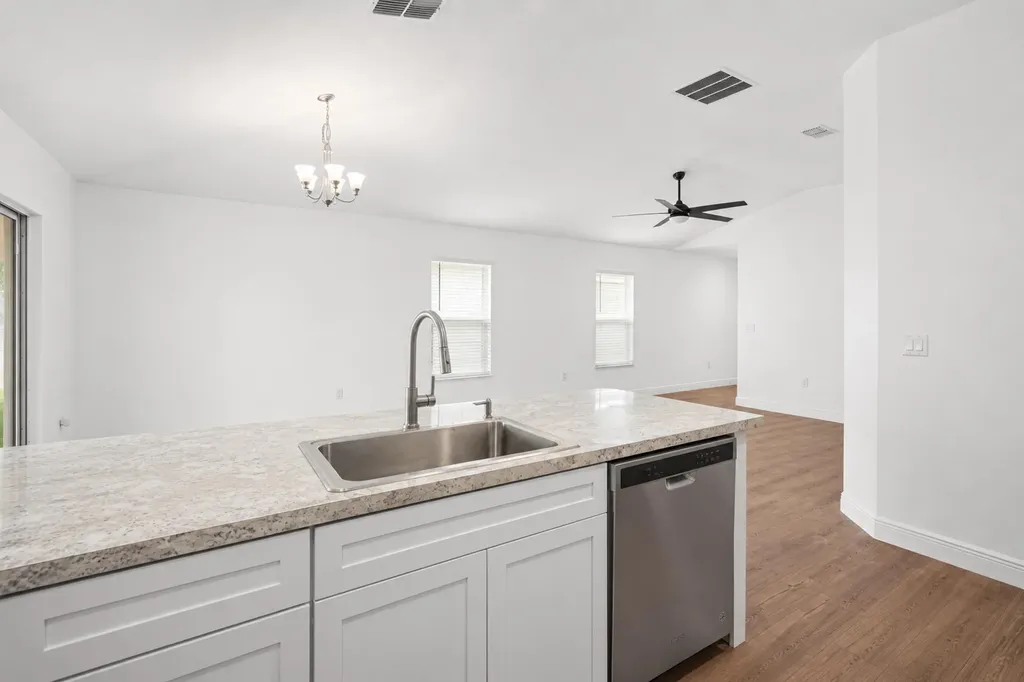 5870 NW Pine Trail Circle Port St Lucie FL 34983