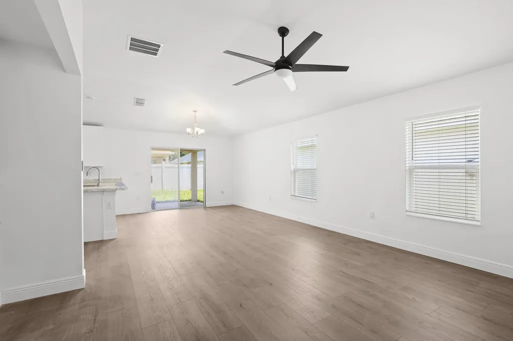 5870 NW Pine Trail Circle Port St Lucie FL 34983