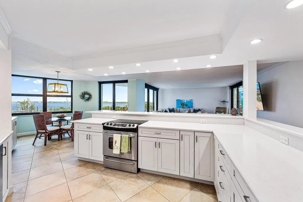 5420 N Ocean Drive Singer Island FL 33404