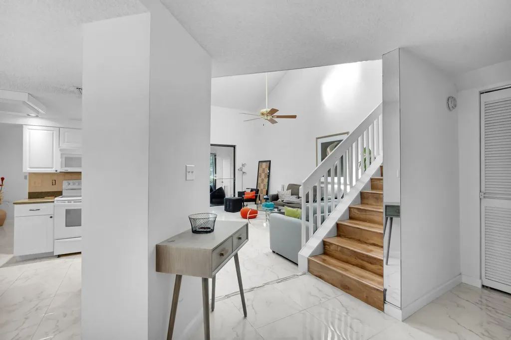 7940 La Mirada Drive Boca Raton FL 33433