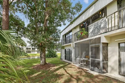 2513 S 17th Street Fort Pierce FL 34982