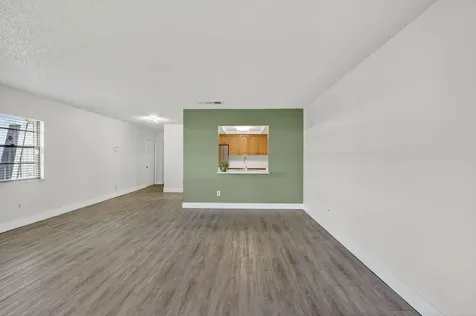 2513 S 17th Street Fort Pierce FL 34982