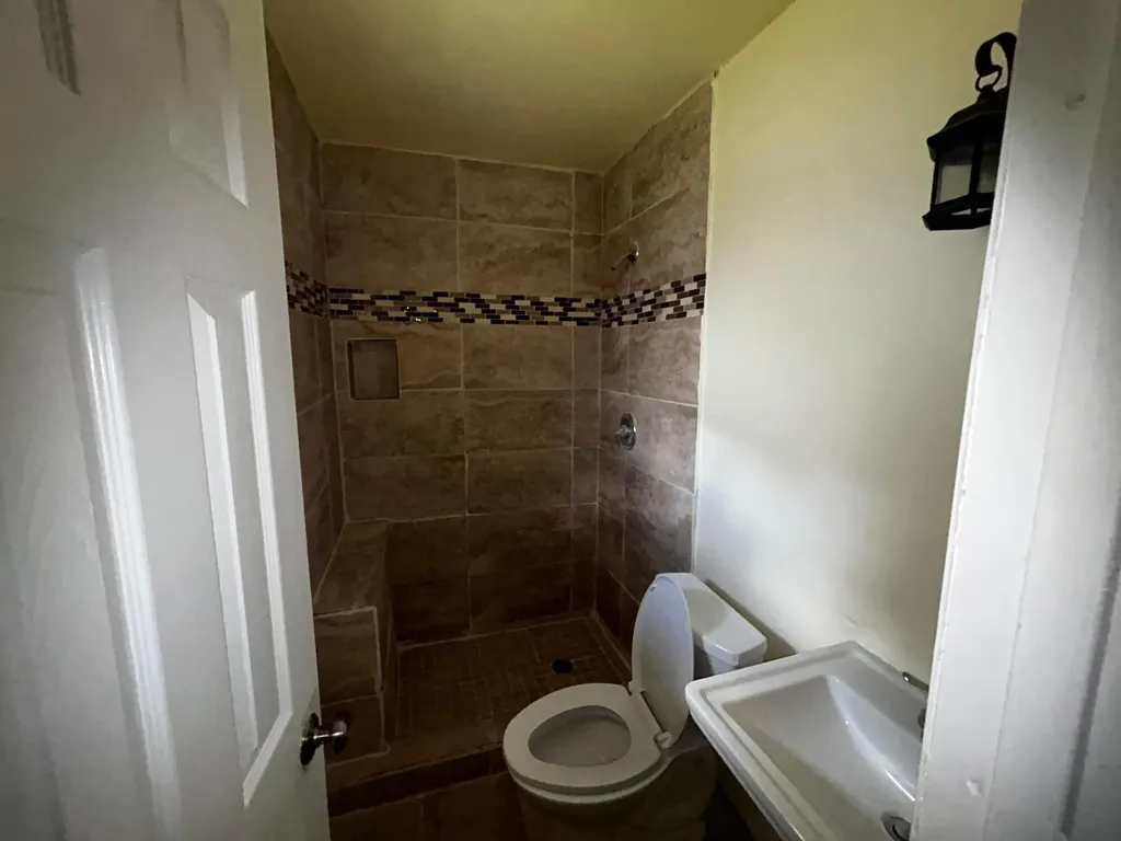 2691 NW 8th Street Pompano Beach FL 33069