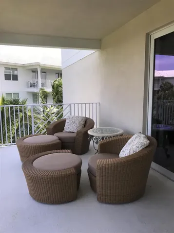 431 Bay Colony Drive N Juno Beach FL 33408