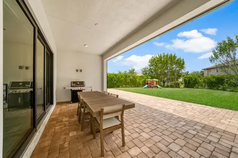 11745 Bayview Circle Parkland FL 33076