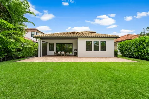 11745 Bayview Circle Parkland FL 33076