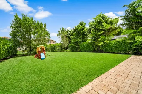 11745 Bayview Circle Parkland FL 33076