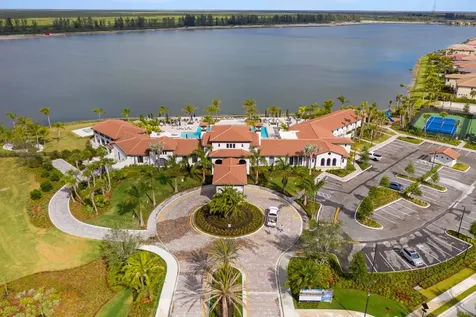 11745 Bayview Circle Parkland FL 33076