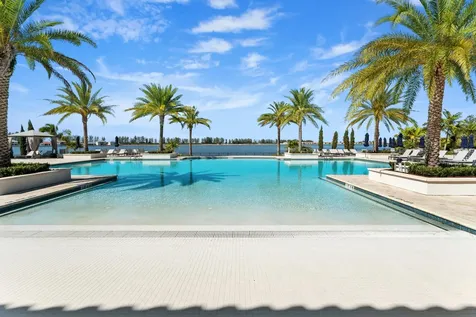 11745 Bayview Circle Parkland FL 33076