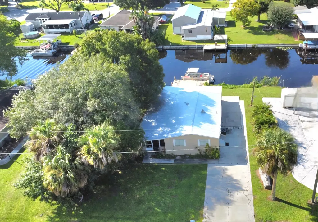 2612 SE 29th Street Okeechobee FL 34974