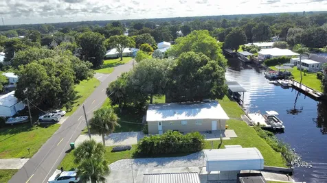 2612 SE 29th Street Okeechobee FL 34974
