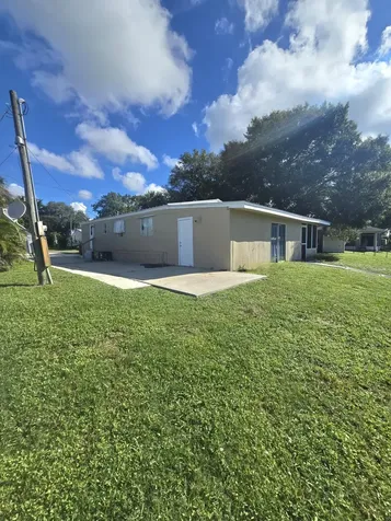 2612 SE 29th Street Okeechobee FL 34974