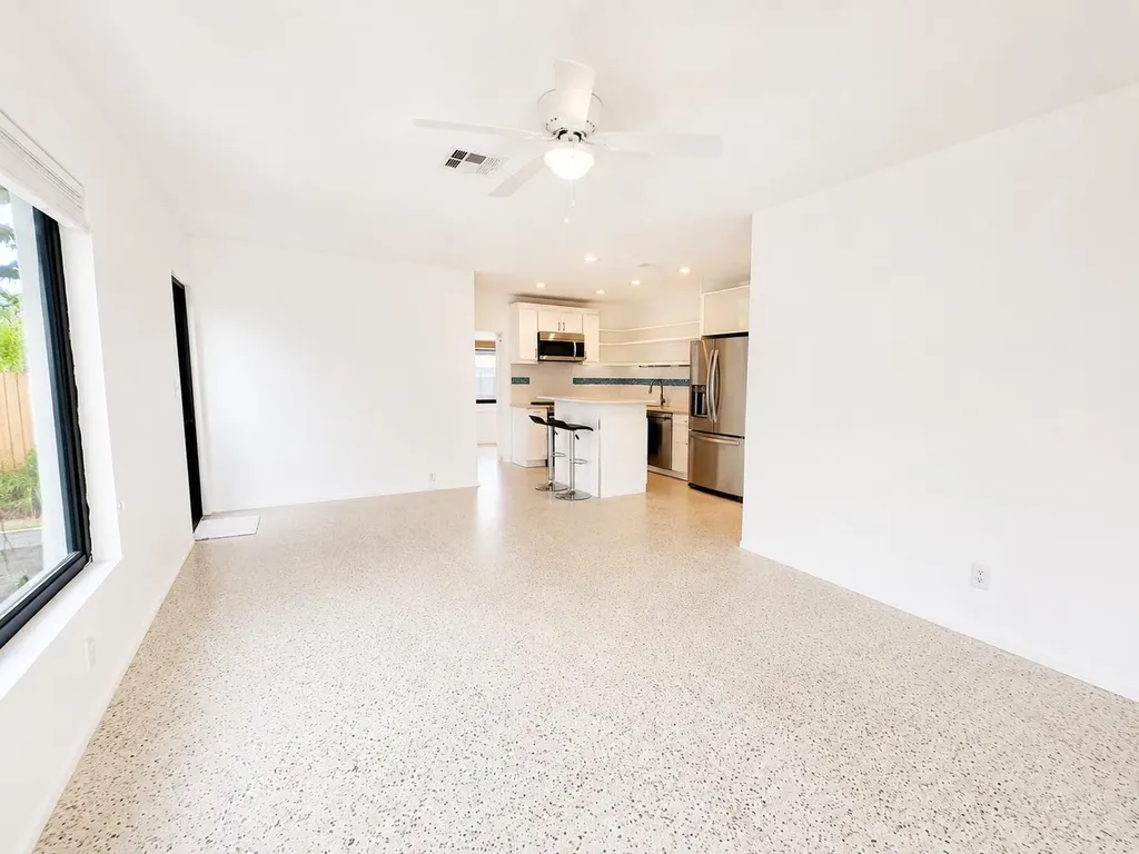 1724 NE 17th Street Fort Lauderdale FL 33305