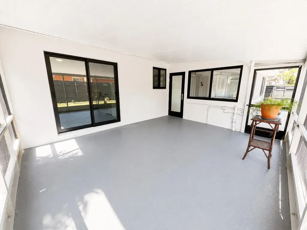 1724 NE 17th Street Fort Lauderdale FL 33305