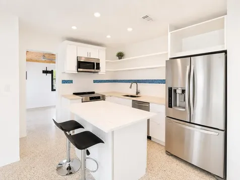 1724 NE 17th Street Fort Lauderdale FL 33305