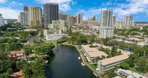 1000 SE 4th Street Fort Lauderdale FL 33301