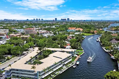1000 SE 4th Street Fort Lauderdale FL 33301