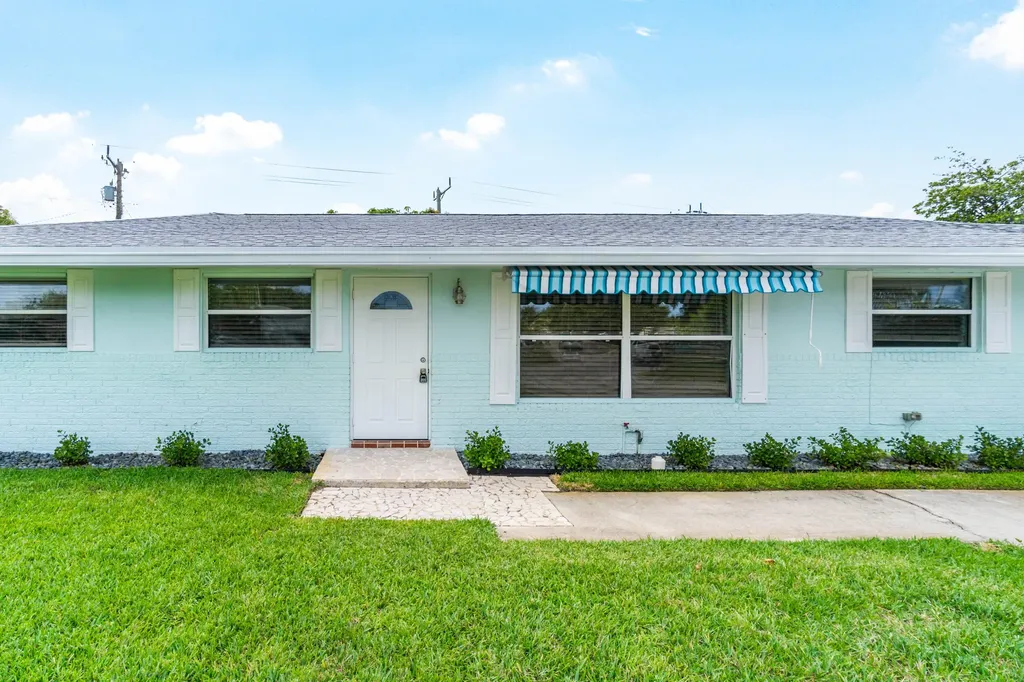 9531 Birdwood Street Palm Beach Gardens FL 33410