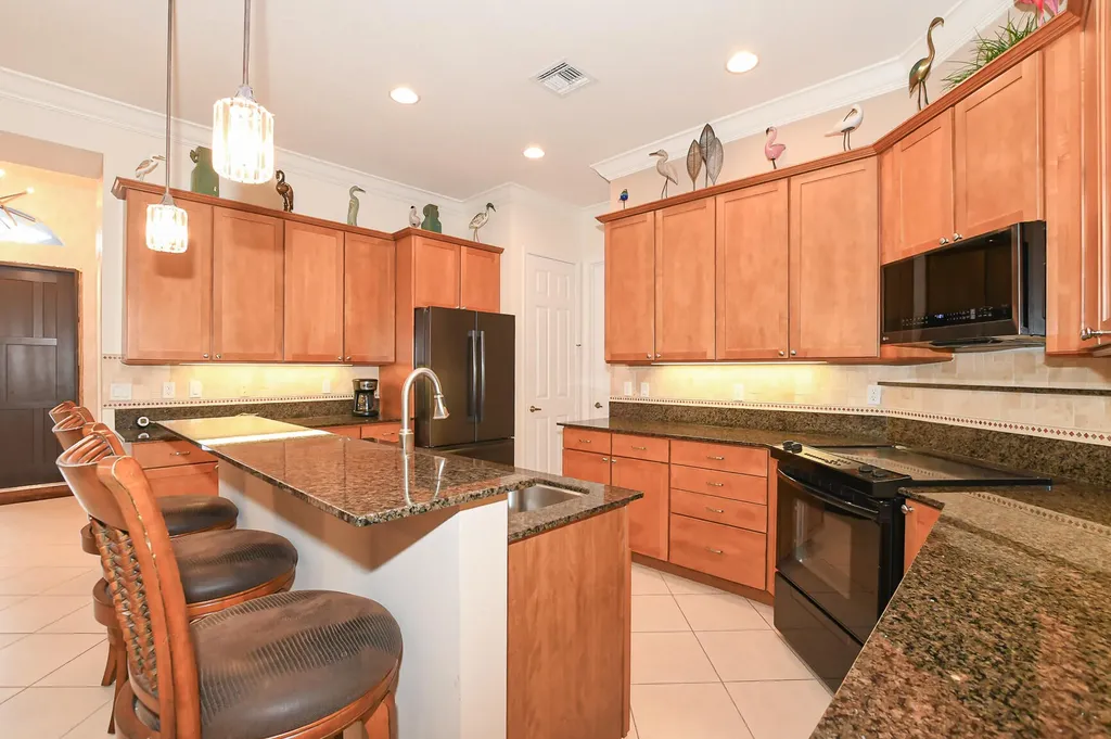 7600 Greenbrier Circle Port St Lucie FL 34986