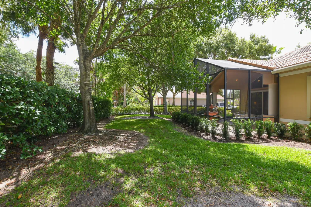 7600 Greenbrier Circle Port St Lucie FL 34986