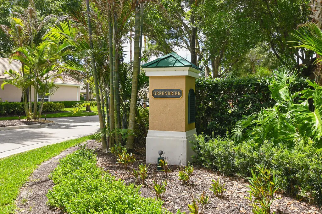 7600 Greenbrier Circle Port St Lucie FL 34986