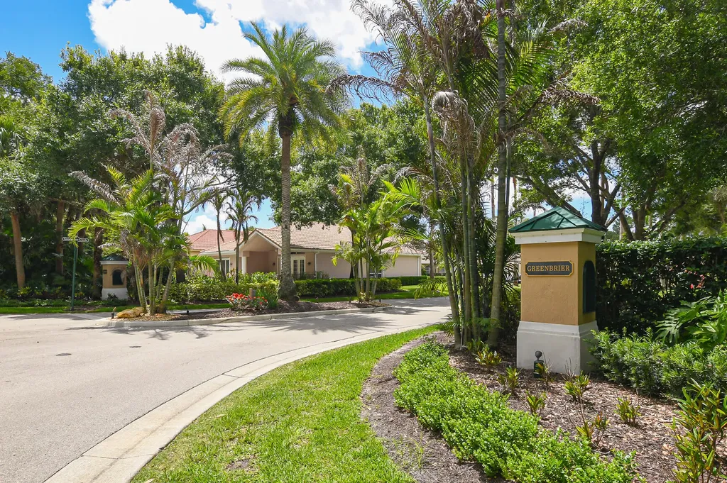 7600 Greenbrier Circle Port St Lucie FL 34986