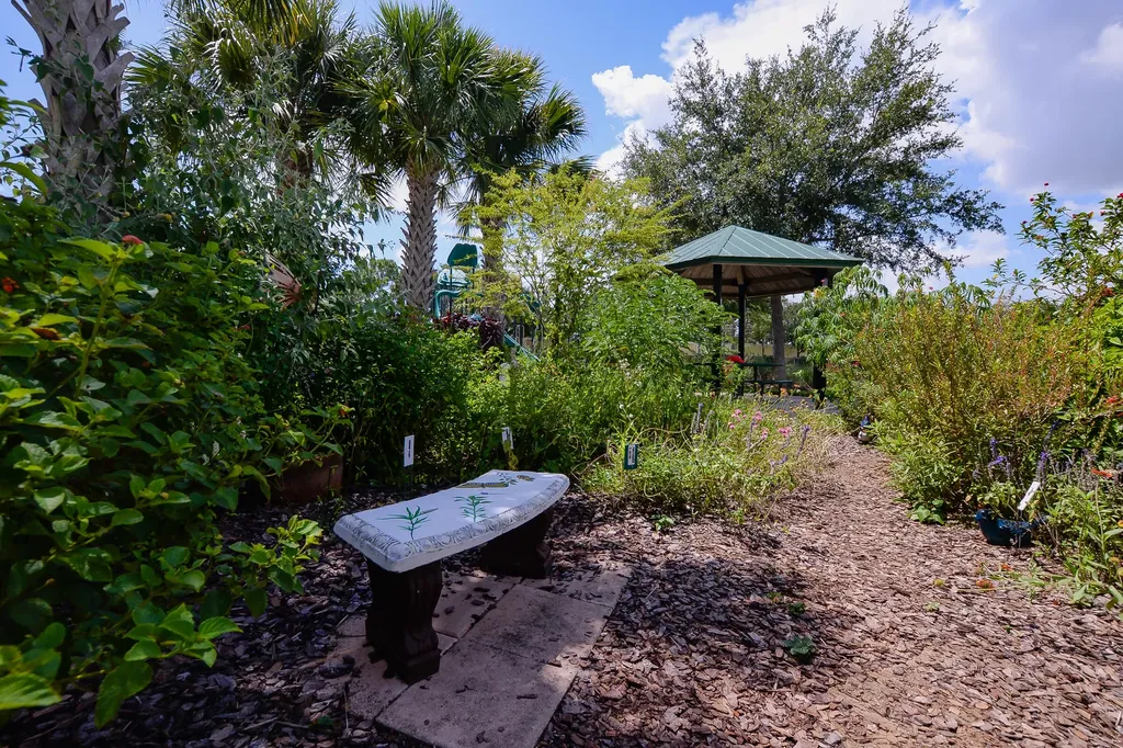 7600 Greenbrier Circle Port St Lucie FL 34986