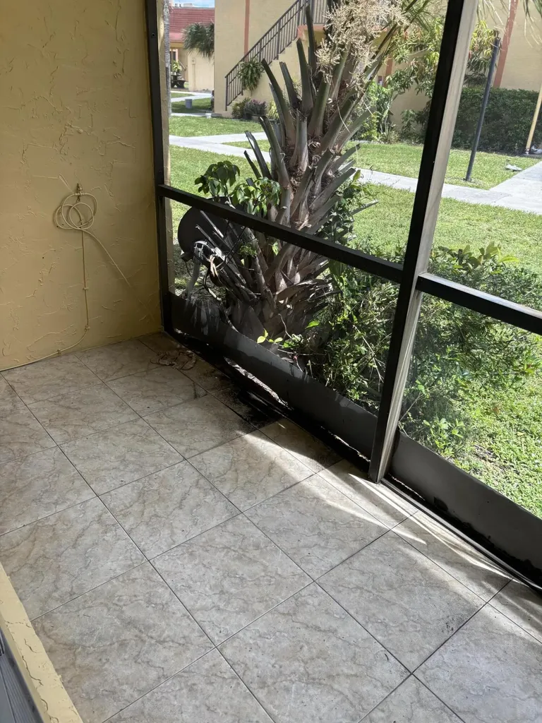 2964 NW 55th Avenue Lauderhill FL 33313