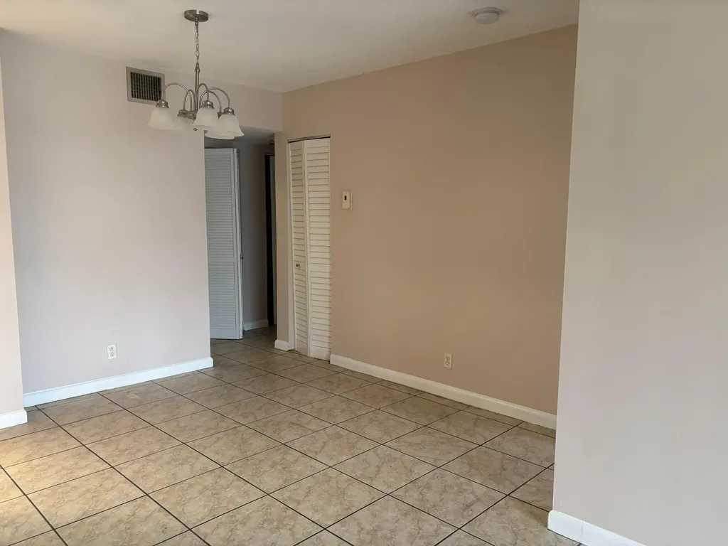 2964 NW 55th Avenue Lauderhill FL 33313
