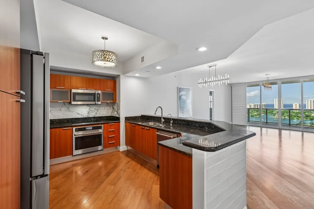 2640 Lake Shore Drive Riviera Beach FL 33404
