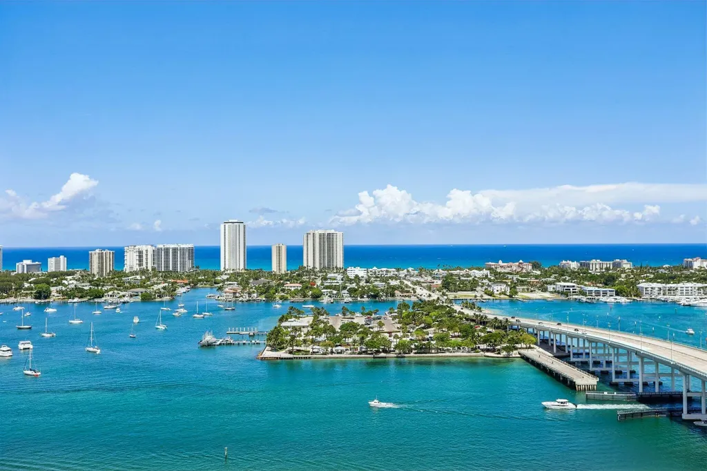 2640 Lake Shore Drive Riviera Beach FL 33404