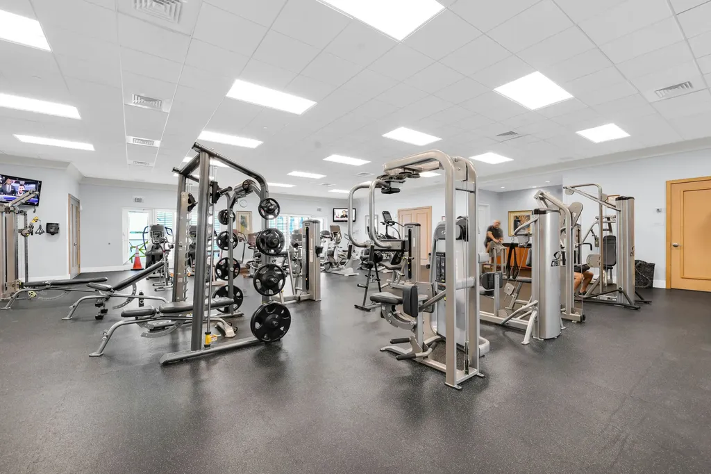 2640 Lake Shore Drive Riviera Beach FL 33404
