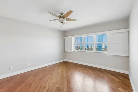 2640 Lake Shore Drive Riviera Beach FL 33404