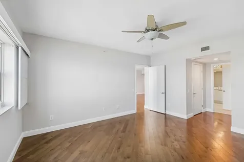 2640 Lake Shore Drive Riviera Beach FL 33404