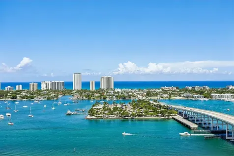2640 Lake Shore Drive Riviera Beach FL 33404