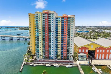 2640 Lake Shore Drive Riviera Beach FL 33404